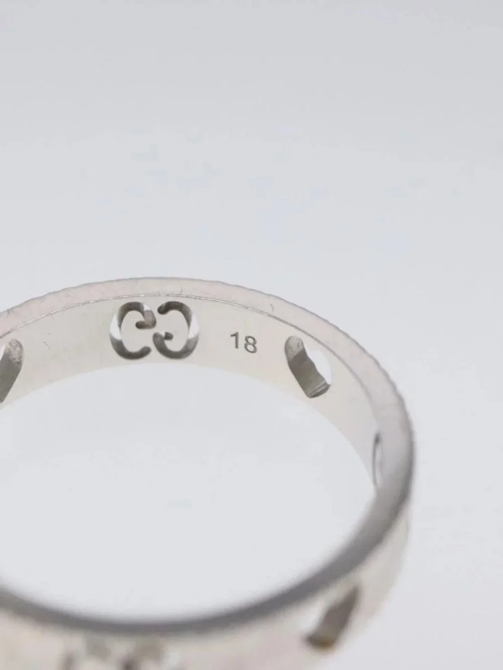 GUCCI Heart Ring K18 Silver Gold (750) 4.4g (18K) Silver Auth 117299SAM
